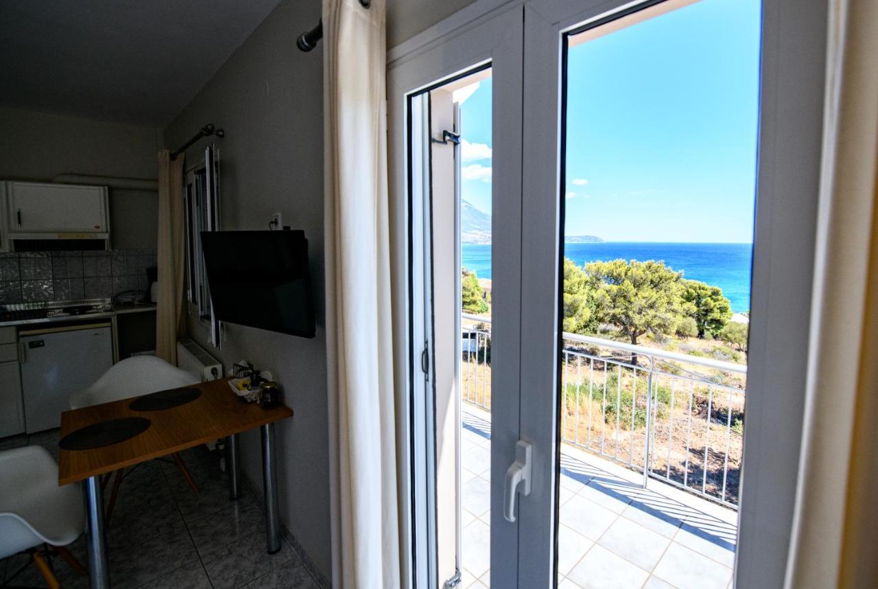 Pessada Bay Studios And Apartments Pesádha Esterno foto