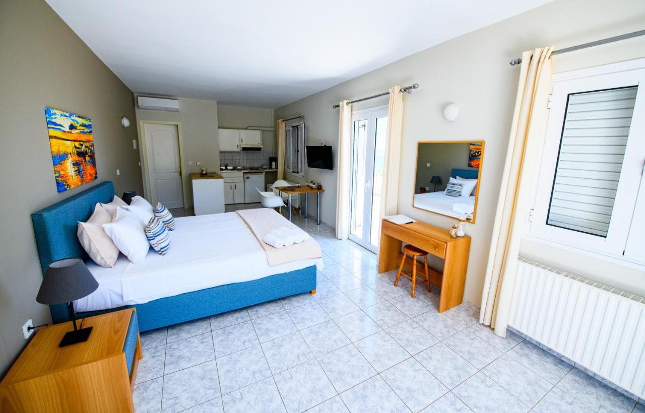 Pessada Bay Studios And Apartments Pesádha Esterno foto