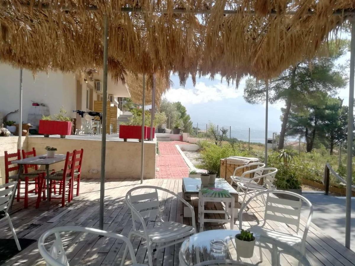 Pessada Bay Studios And Apartments Pesádha Esterno foto